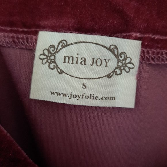 NWOT🎉 Velvet mini skirt - Picture 4 of 4